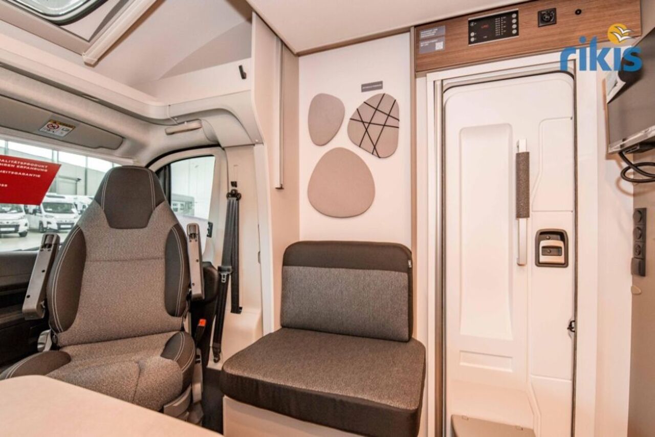LMC 730 EL Ansicht 14 für Fahrzeugdetailseite