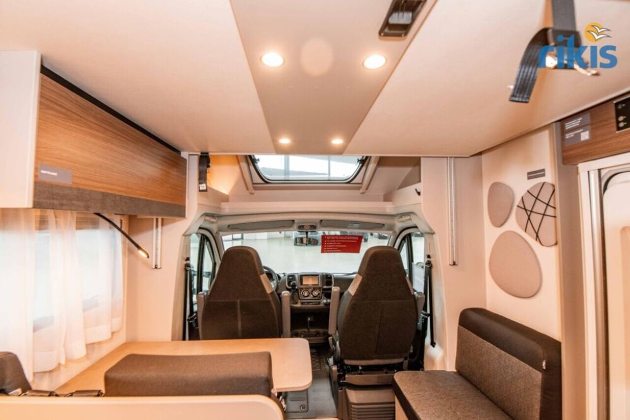 LMC 730 EL Ansicht 24 für Fahrzeugdetailseite