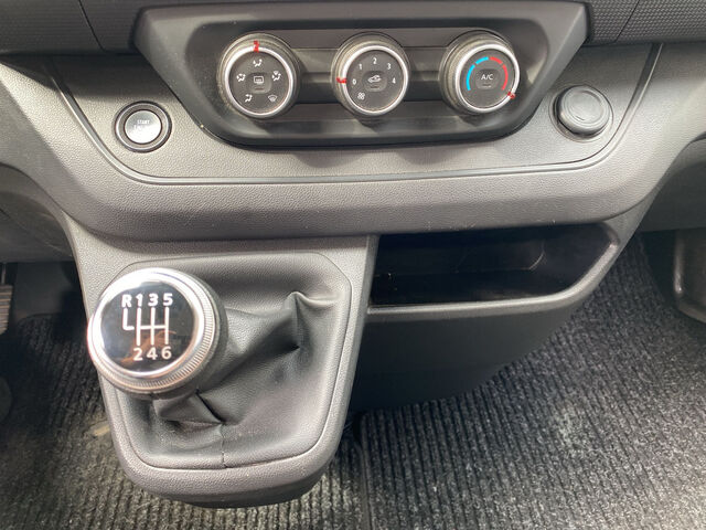 RENAULT Trafic Komfort 2.0 BLUE dCi 110 L1H1 2,8t Ansicht 20 für Fahrzeugdetailseite