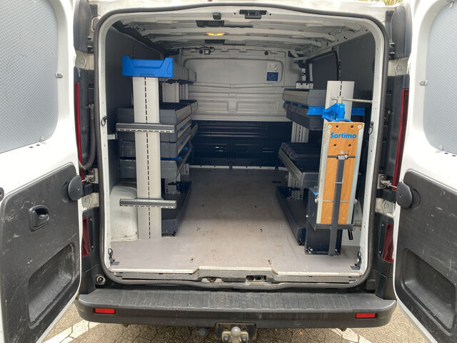 RENAULT Trafic Komfort 2.0 BLUE dCi 110 L1H1 2,8t Ansicht 8 für Fahrzeugdetailseite