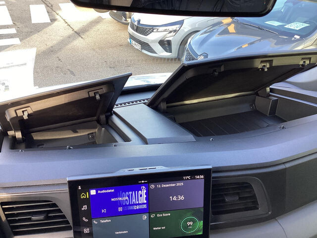 RENAULT Master Kastenwagen FWD Kasten extra Trennwand Ansicht 15 für Fahrzeugdetailseite