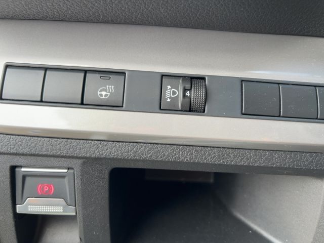 PEUGEOT Expert 2.0 BlueHDi 145 L2 S&S EAT8 Ansicht 13 für Fahrzeugdetailseite