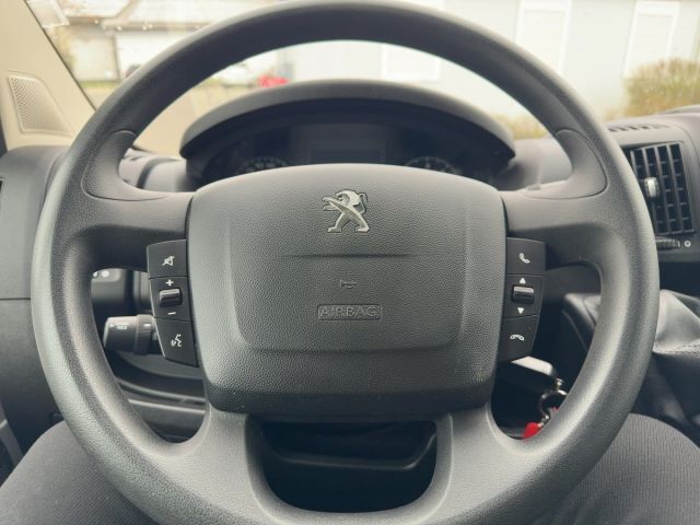 PEUGEOT Boxer HDi 330 L1H1 S&S Premium Ansicht 10 für Fahrzeugdetailseite