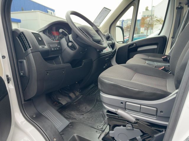 PEUGEOT Boxer HDi 330 L1H1 S&S Premium Ansicht 7 für Fahrzeugdetailseite