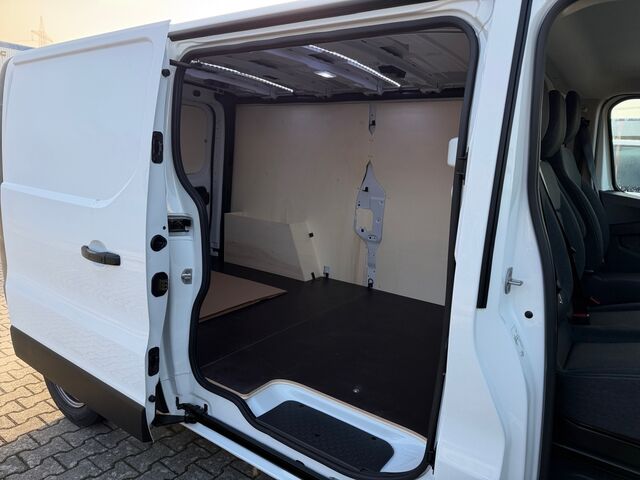 RENAULT Trafic L2H1 170PS Autom. Navi Ansicht 4 für Fahrzeugdetailseite