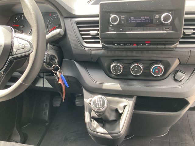 RENAULT Trafic Lkw Komfort L1H1 3,0t Blue dCi 130 *AHK* Ansicht 10 für Fahrzeugdetailseite