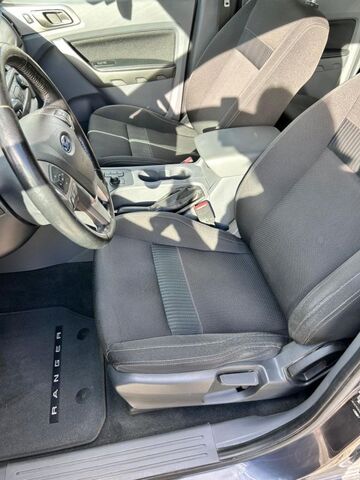 FORD Ranger Limited 2.2 Ansicht 12 für Fahrzeugdetailseite
