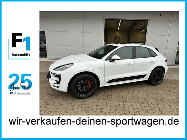 Porsche im Gebrauchtwagen-Automarkt